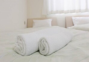 1 غرفة نوم ومكتب وواي فاي مجانًا وملاءات أسرّة