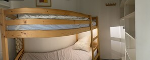 2 chambres, fer et planche à repasser, Wi-Fi