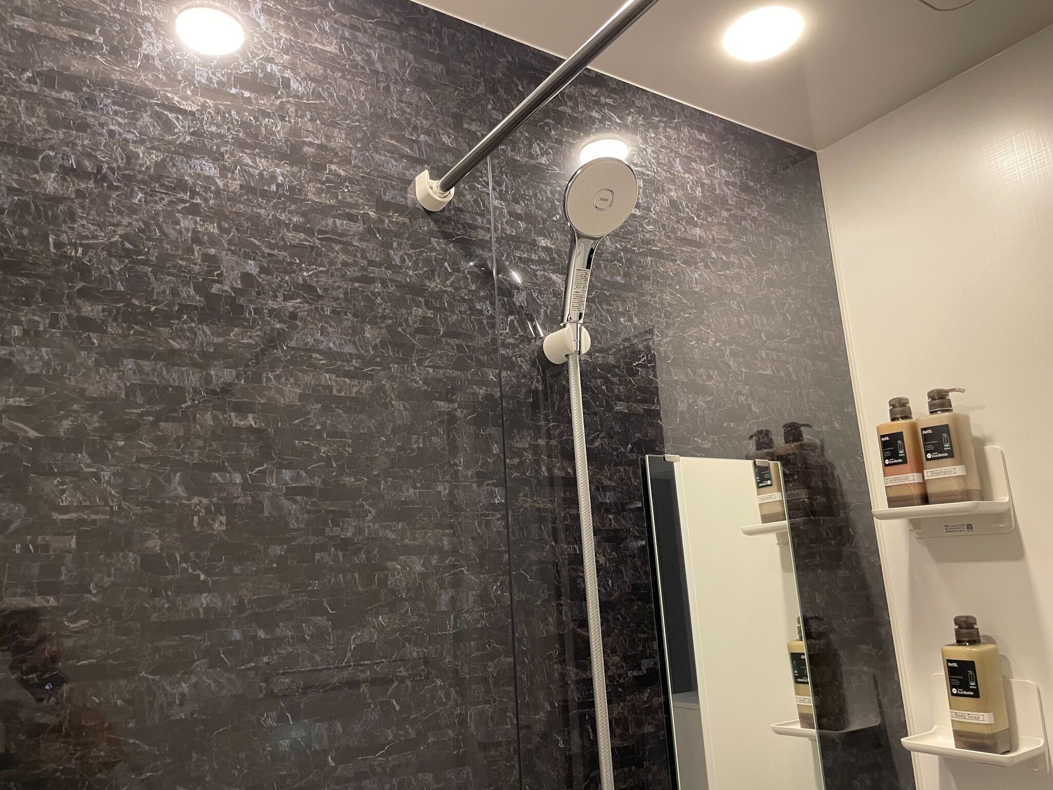 Hair dryer, towels
