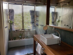 Comfort-Suite | Badezimmer