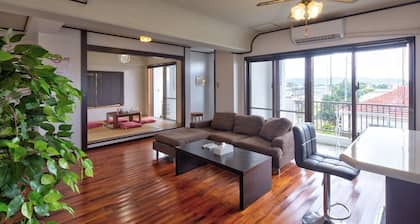 Henza Island paradise just across the underwater / Uruma Okinawa