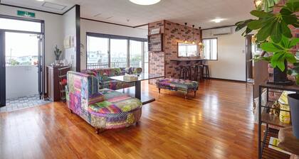 Henza Island paradise just across the underwater / Uruma Okinawa