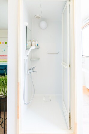 Hair dryer, towels - Spacious studio apartment in the city center Maximum 6 people 1 Qsize bed 4 sofa beds / Yamagata Yamagata (Yamagata)