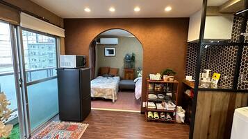 1 bedroom, desk, iron/ironing board, free WiFi