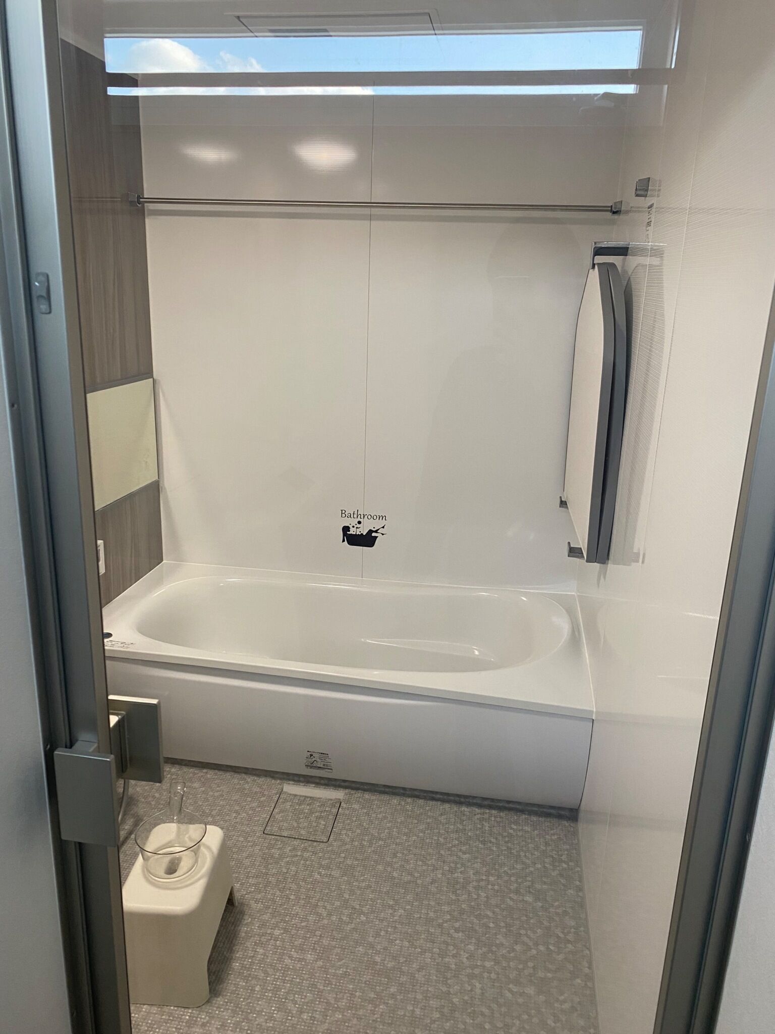 Hårføner og håndklær