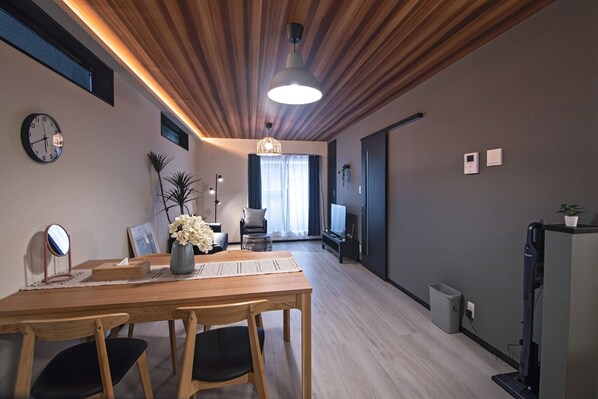 Interior - Travel TimeTamade Higashi4 min to subway stationgrand new housemax 8ppl - Tamade East / Osaka Ōsaka (Osaka)