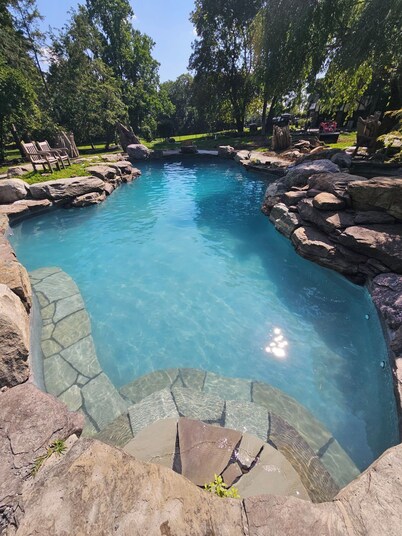 Spectacular Historic Mansion w/Pool&Tennis