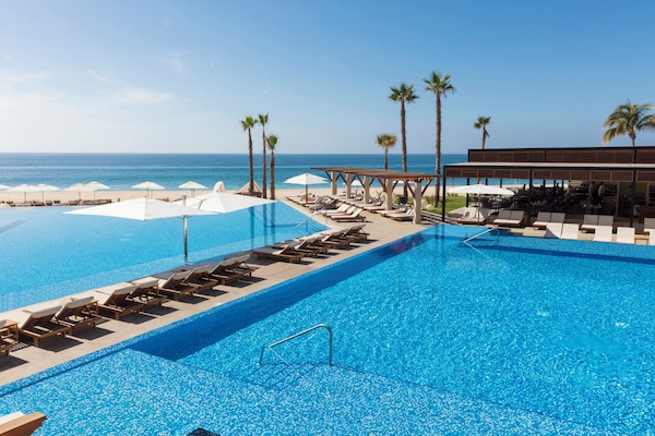 3 outdoor pools