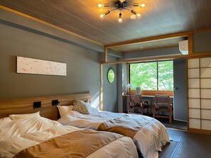 1 bedroom, desk, free WiFi, bed sheets - JapaneseWestern style twin room Maximum 2 peopl / Towada Aomori (Towada)