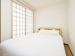 1 quarto, Wi-Fi de cortesia, roupa de cama