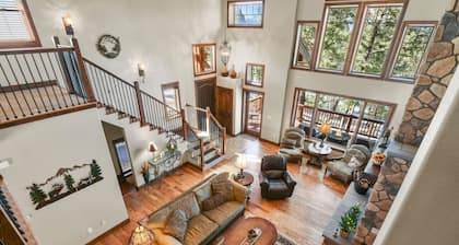 Luxury Mountain Estate | Hot Tub | Wood Burning Fireplace | Game Room