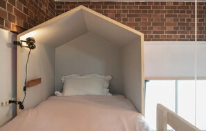 2 Schlafzimmer, Schreibtisch, Bügeleisen/Bügelbrett, kostenloses WLAN