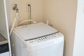 Interior - 602 - Great Power 602 / Osaka Ōsaka (Osaka)