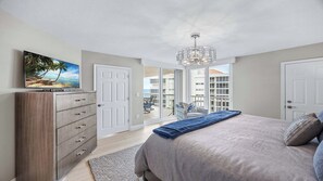 Unclassified image, 4 of 34, button