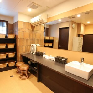 Hair dryer, towels