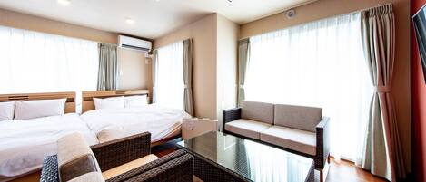 1 bedroom, desk, iron/ironing board, free WiFi
