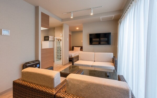 1 多间卧室、办公桌、熨斗/熨衣板、免费 WiFi