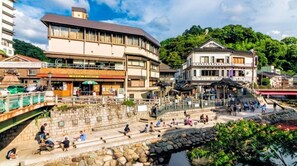 1 sovrum, skrivbord, strykjärn/strykbräda och gratis wi-fi