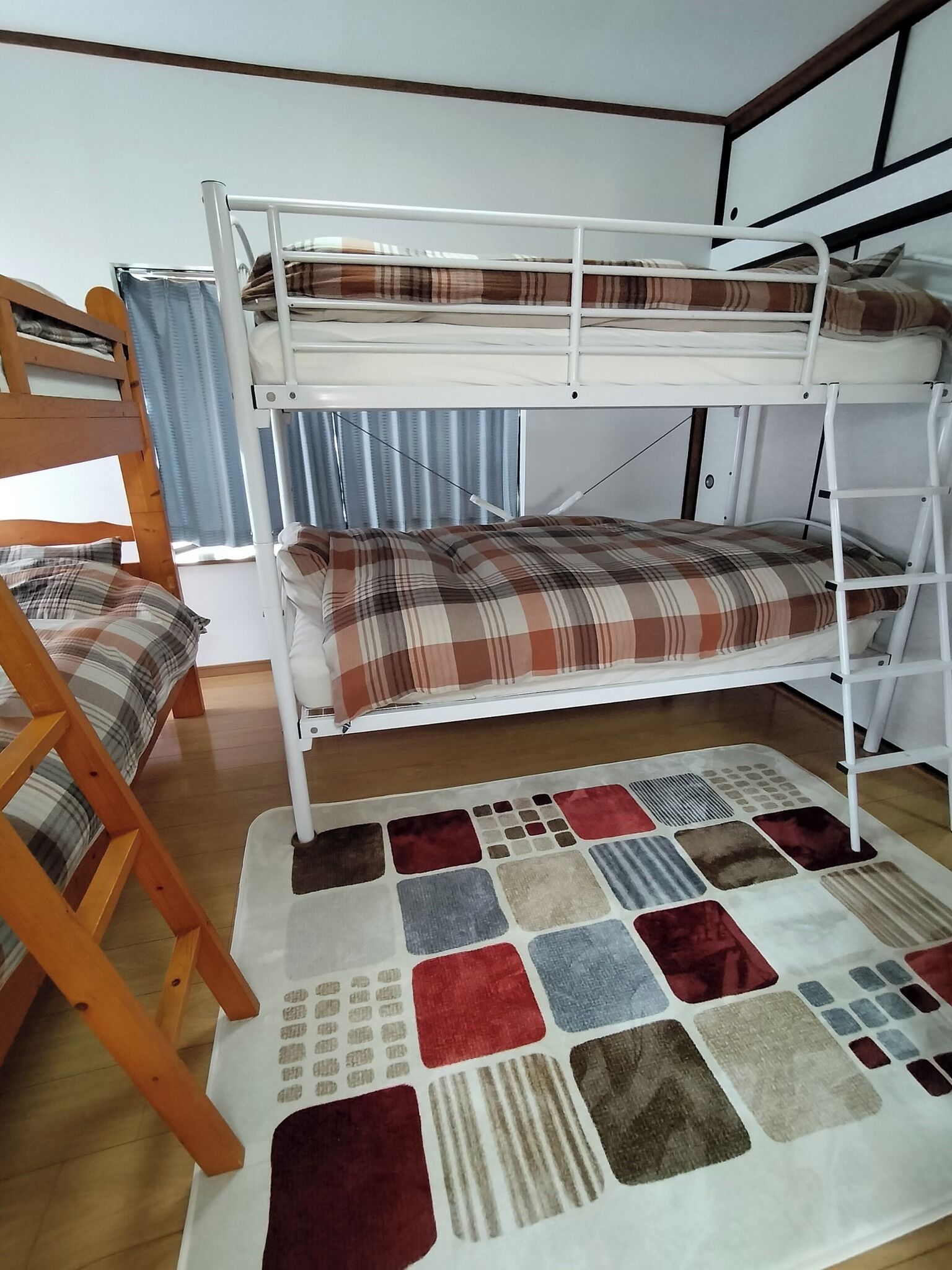 1 bedroom, desk, free WiFi, bed sheets