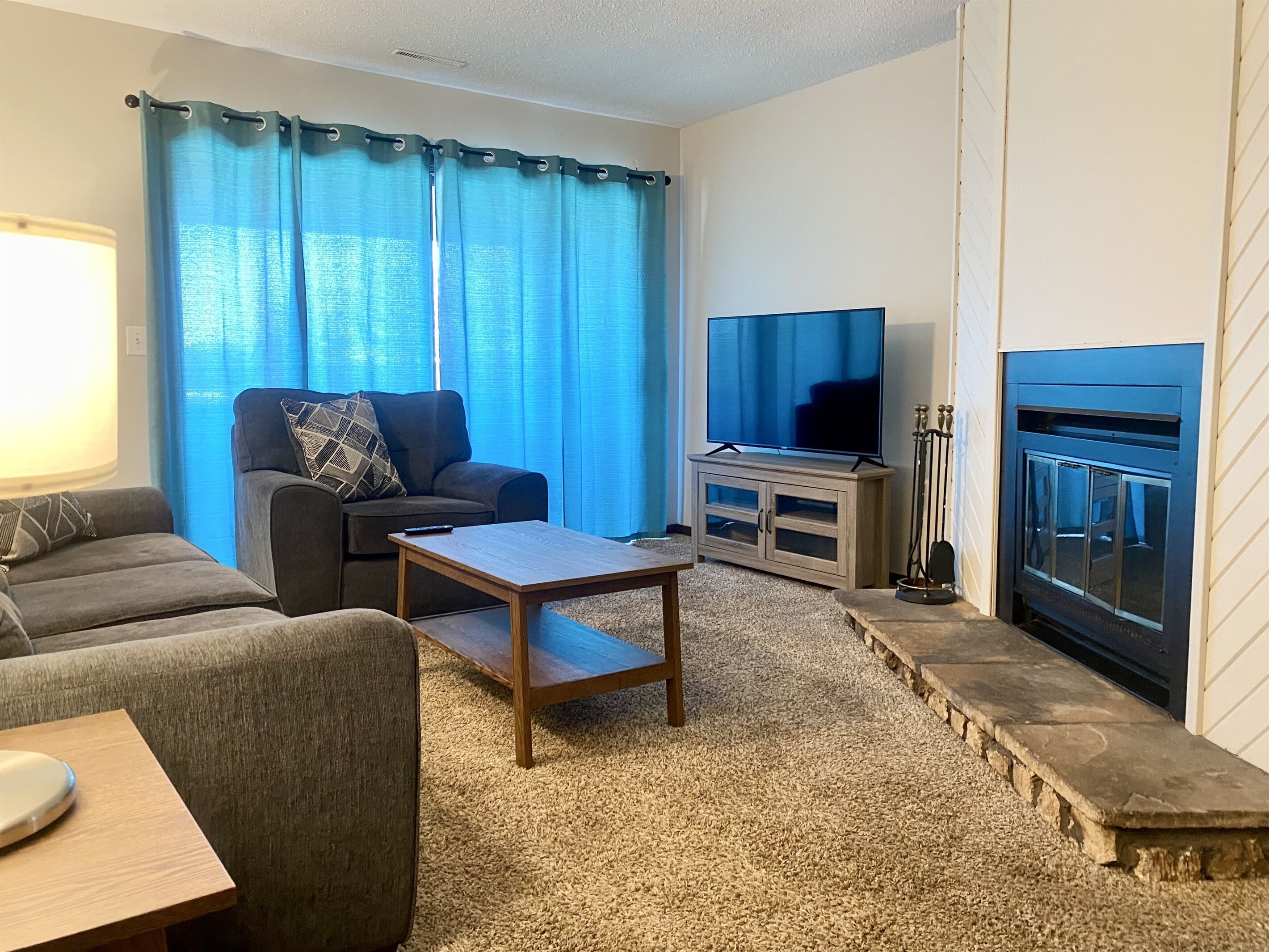 Affordable, Spacious, And Pet Friendly  2bd/ 1bath