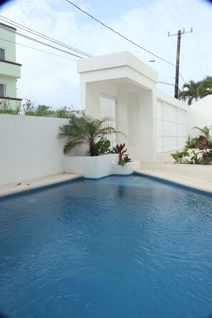 Imagen sin descripción, 5 de 32, botón