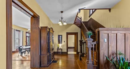 The Marquis Manor | JZ Vacation Rentals