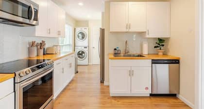 Luxury 2BR Oceanfront Condo + Rooftop Patio