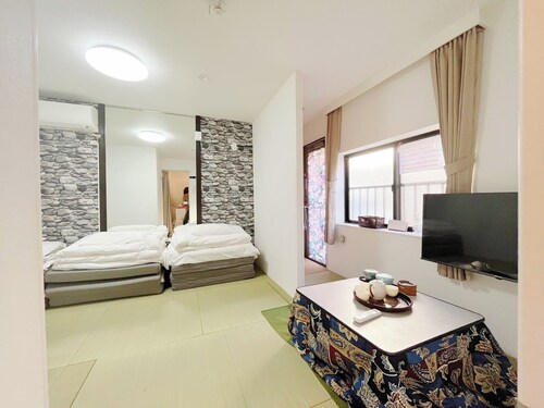 1F Ikebukuro 10 minutes Shinjuku 15 minutes Shibuy / Kita-ku Tokyo