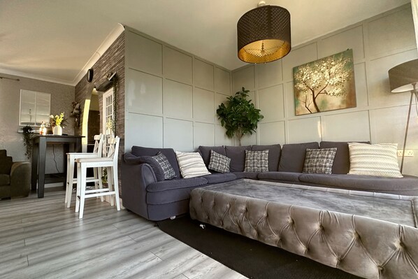 Living area - Luxury 2 BR Flat in Canary Wharf
(London)