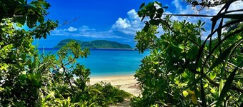 Nonsmoking Chic and relaxing Ryukyu modern room 1 person / Yaeyama-gun Okinawa