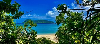 Nonsmoking Chic and relaxing Ryukyu modern room 3 people / Yaeyama-gun Okinawa