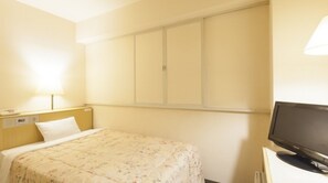 1 dormitorio, escritorio, tabla de planchar con plancha y wifi gratis