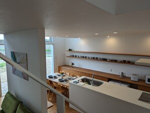 Interior - Villa with glass atrium living room / Yubari-gun Hokkaidō (Yubari-gun)
