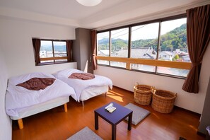 3 habitaciones, wifi gratis y ropa de cama 