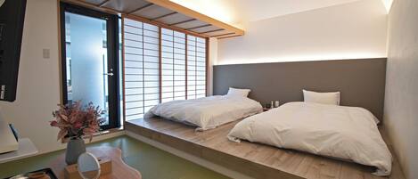 1 bedroom, desk, free WiFi