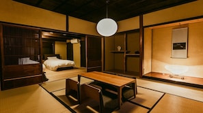 1 habitación, escritorio, wifi gratis y ropa de cama