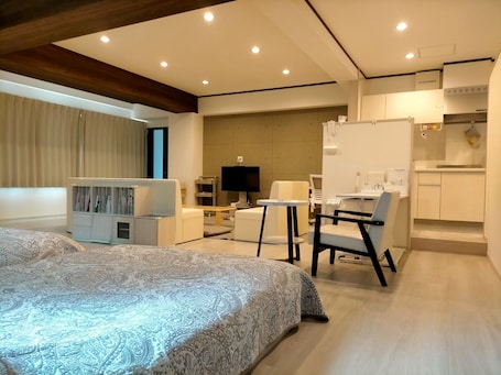1 bedroom, desk, free WiFi, bed sheets. Along National Route 4 Private lodging in a quie - Spacious 75 Detached private lodging located in a quiet residential areaLandlordoccupied type / Nasushiobara Tochigi
