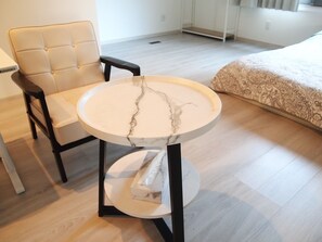 1 bedroom, desk, free WiFi, bed sheets