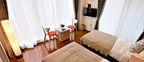 1 bedroom, free WiFi, bed sheets