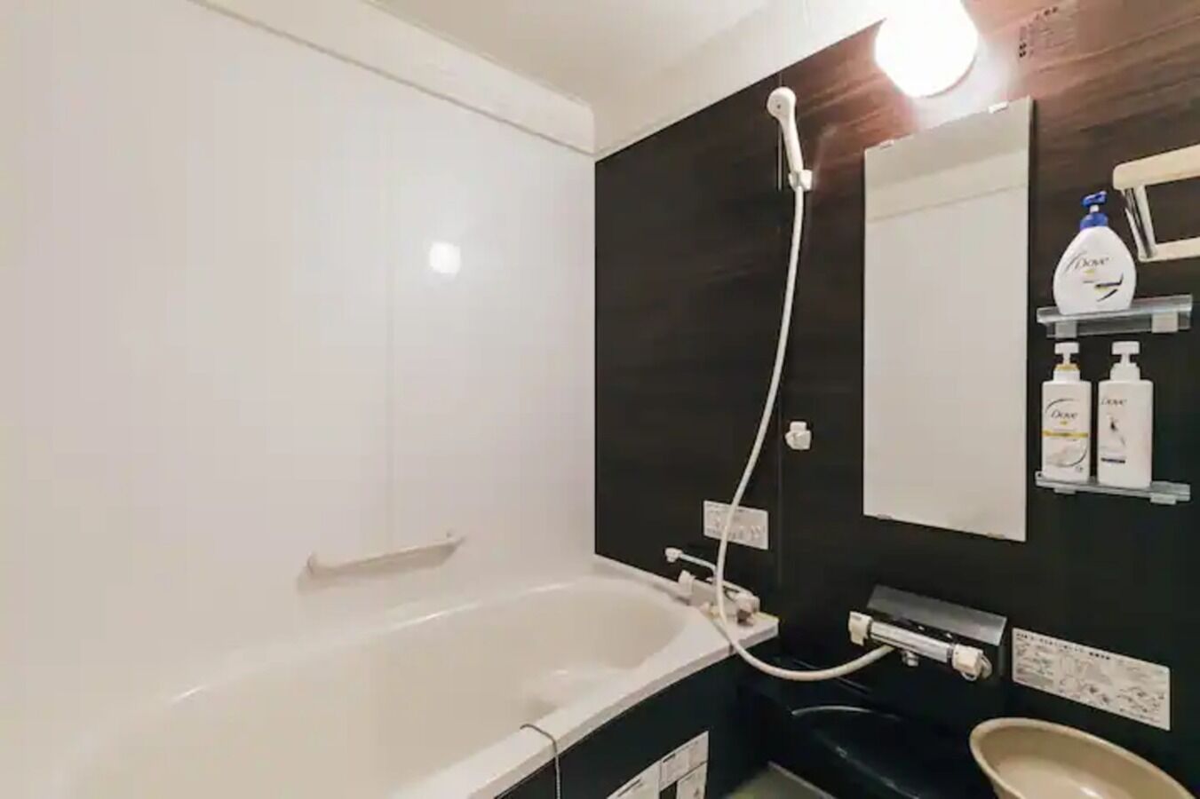 Hair dryer, towels