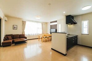 Interior - Perfect for telework Asahikawa Modern Housewith / Asahikawa Hokkaidō (Asahikawa)