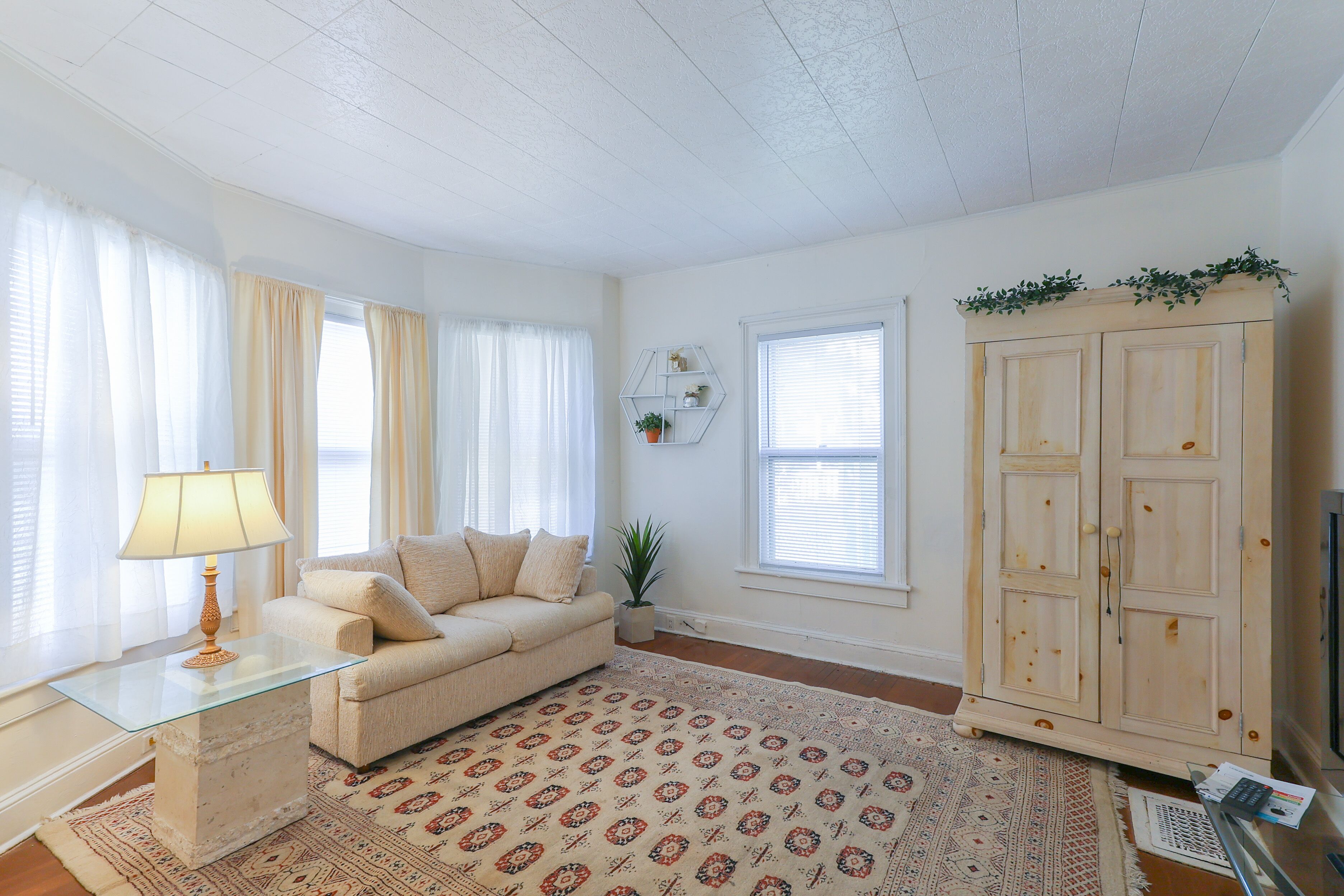 Cozy Bridgeport Apartment: 2 Mi to Downtown!