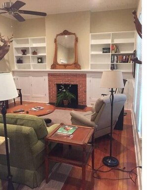 Smart TV, books