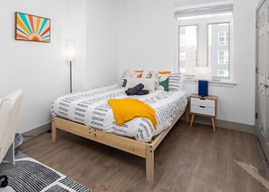 4 bedrooms, desk, iron/ironing board, free WiFi