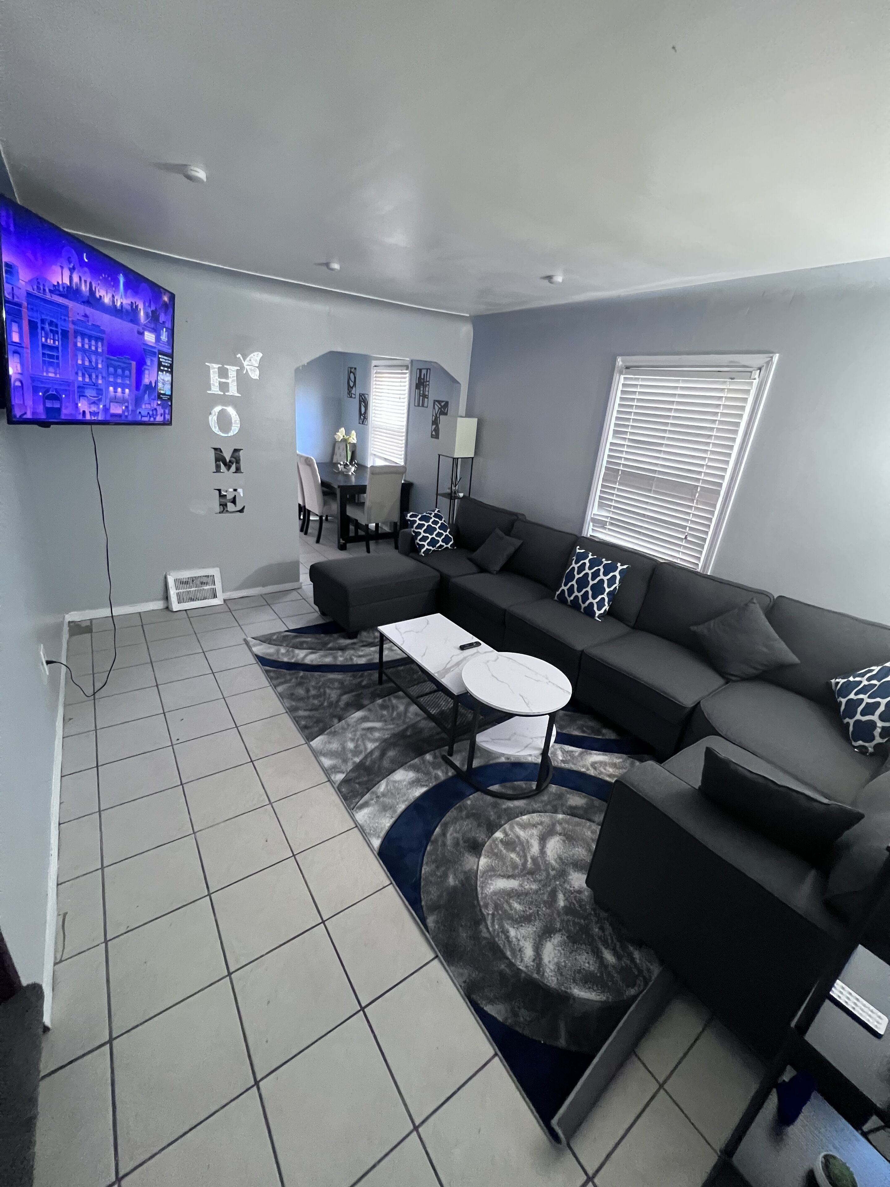 2 bedroom house in great of EAST DEARBORN 