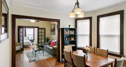 Perfect family spot near Great Lakes Naval Base!