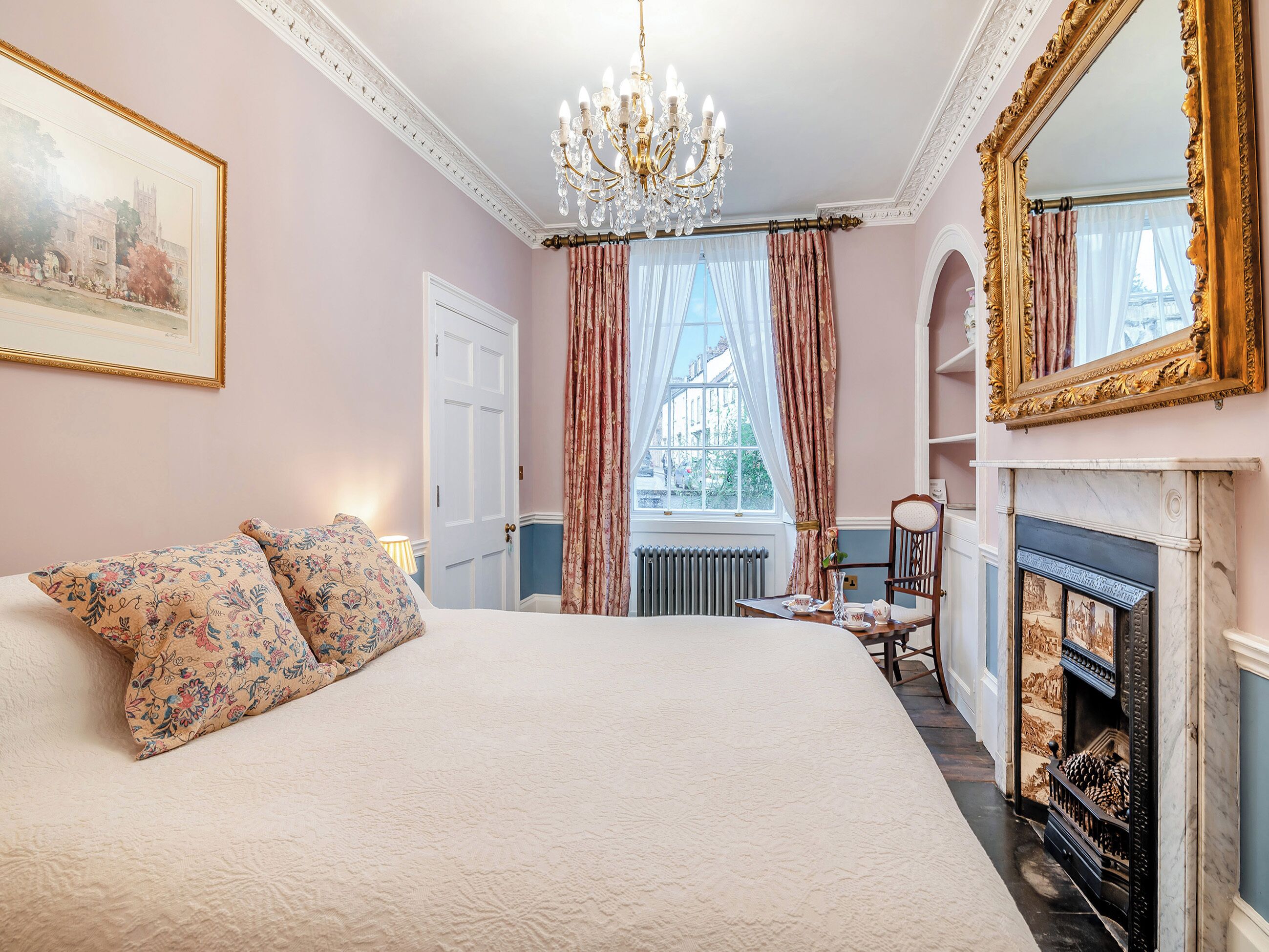 4 bedrooms, free WiFi, bed sheets