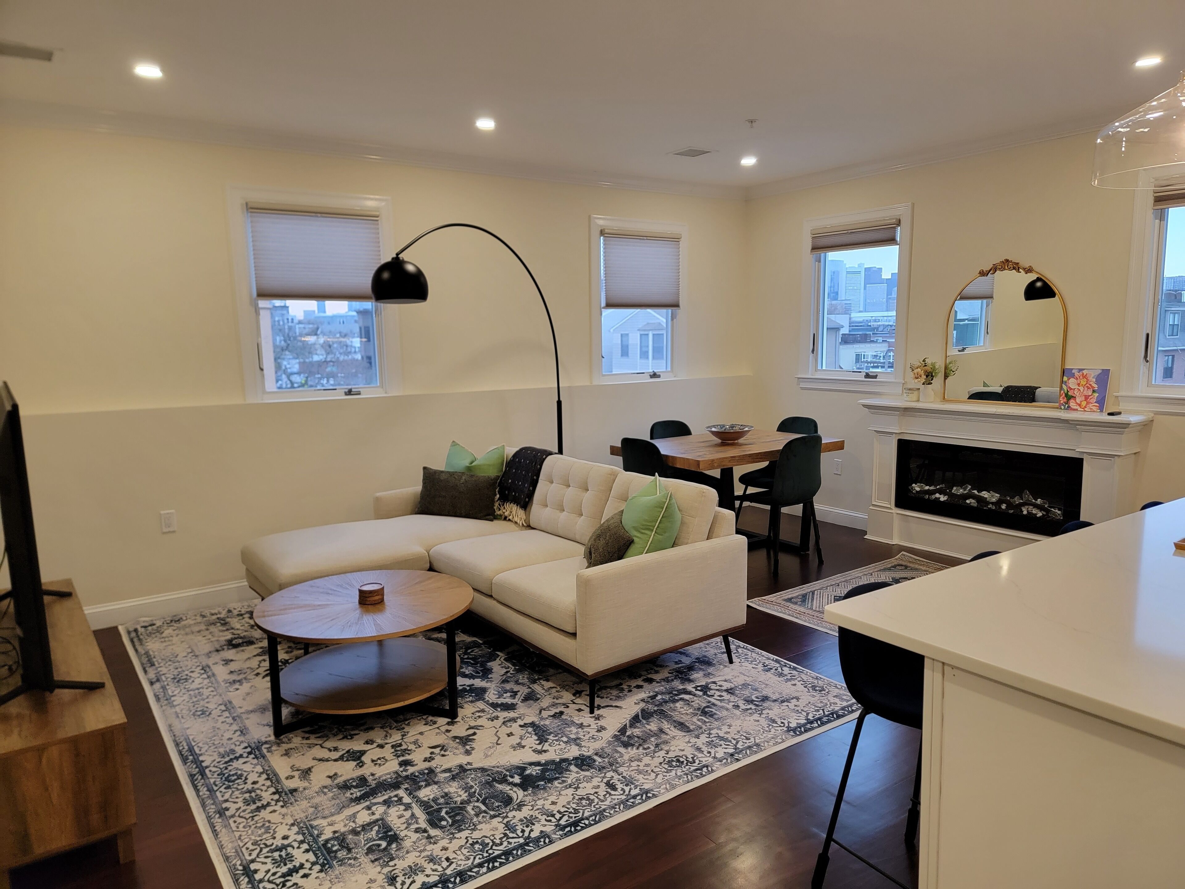 Newly renovated 2 br/2ba with office retreat within the heart of South Boston