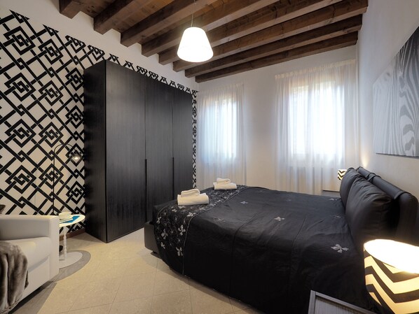 2 sovrum, strykjärn/strykbräda och gratis wi-fi