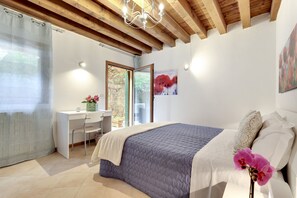 2 Schlafzimmer, Bügeleisen/Bügelbrett, kostenloses WLAN